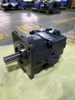 A11VO95LRH2/10R-NSD12N00 - Насос аксиально-поршневой нереверсивный регулируемый с наклонной шайбой для незамкнутой гидросистемы, рабочий объем 95 см3, LRH2 = регулятор мощность с ограничением хода, позитивное управлением ΔP = 25 бар, номинальное давление 
