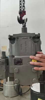 A11VO95LRS/10R-NSD12N00 - Насос аксиально-поршневой нереверсивный регулируемый с наклонной шайбой для незамкнутой гидросистемы, рабочий объем 95 см3, LRS = регулятор мощности с LS управлением, номинальное давление 350 бар, валS = шлицевой по ANSI B92.1a, 